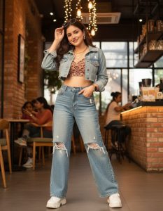 Cute Girl Dp Pic Images Photos Pics Pictures Wallpapers Cute Traditional Girl DP