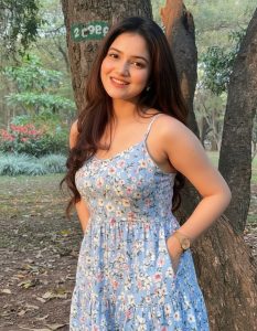 Cute Girl Dp Pic Images Photos Pics Pictures Wallpapers cute girl fb dp