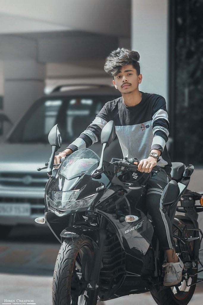 boys with bike dp, bike dp for boys, bike dp pics, boys bike photos, stylish bike dp, attitude bike dp, bike profile picture boys, bike images dp, boys dp with bike, bike wallpapers dp