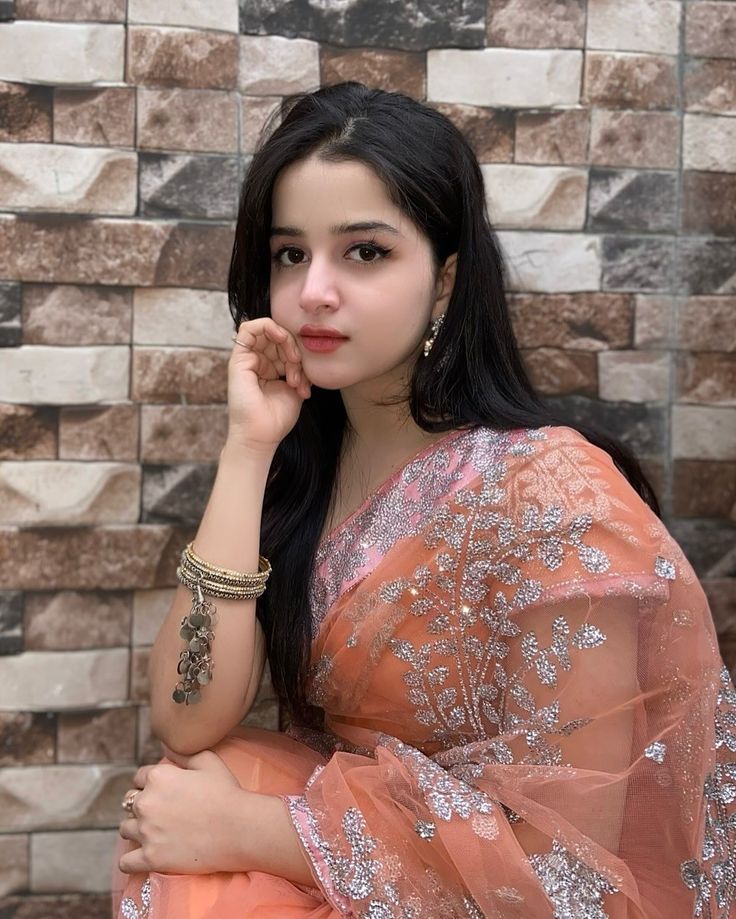 girls dp, girls dp photos, girl dp pic, girls profile picture, stylish girls dp, cute girls dp, girls dp images, girls dp wallpapers, instagram dp girls, whatsapp dp girls