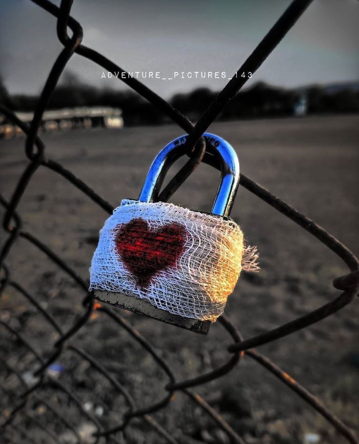 sad dp, sad dp for whatsapp, sad dp for instagram, sad dp hd, sad profile picture, alone sad dp, emotional dp, broken heart dp, sad dp images, sad dp photo