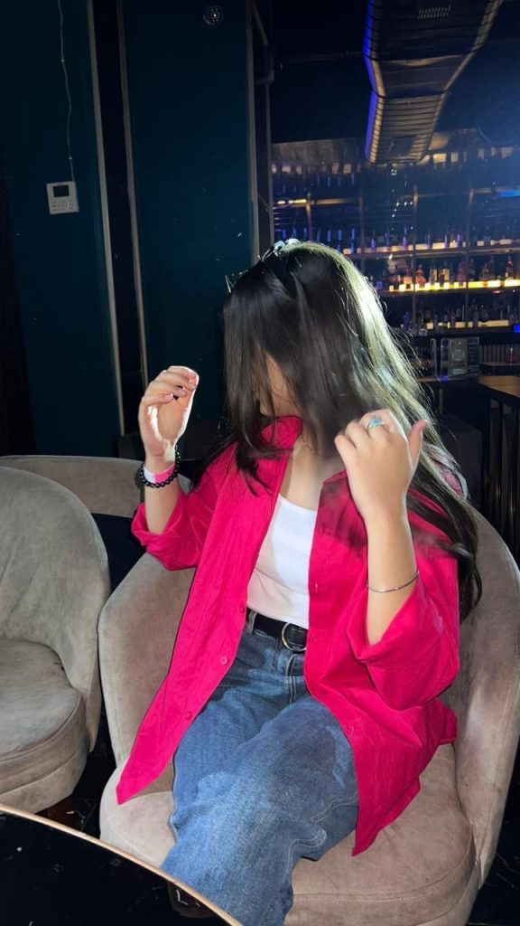 simple girls dp, simple girl dp pic, natural girl dp, cute simple dp girls, girls dp images, girls dp photos, simple profile picture girl, simple dp wallpapers, whatsapp dp girls simple, instagram dp girls simple