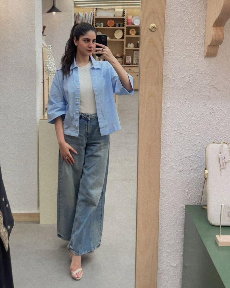 stylish girls dp, girls dp images, stylish girl pic, trendy girls dp, girls dp photos, stylish profile picture for girls, hd girls dp, girls wallpapers, instagram girls dp, cute stylish girls dp