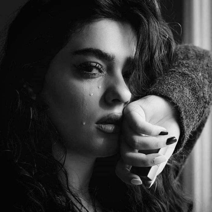 sad alone cry girl dp, crying girl dp images, alone sad girl dp, emotional girl dp, broken heart girl dp, sad girl profile picture, lonely girl dp, crying girl photos, sad dp for girls, sad girl wallpapers