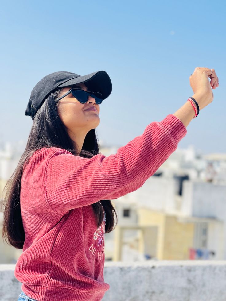 stylish girls dp, girls dp images, stylish girl pic, trendy girls dp, girls dp photos, stylish profile picture for girls, hd girls dp, girls wallpapers, instagram girls dp, cute stylish girls dp