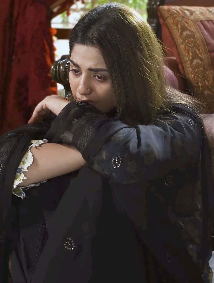 sad alone cry girl dp, crying girl dp images, alone sad girl dp, emotional girl dp, broken heart girl dp, sad girl profile picture, lonely girl dp, crying girl photos, sad dp for girls, sad girl wallpapers