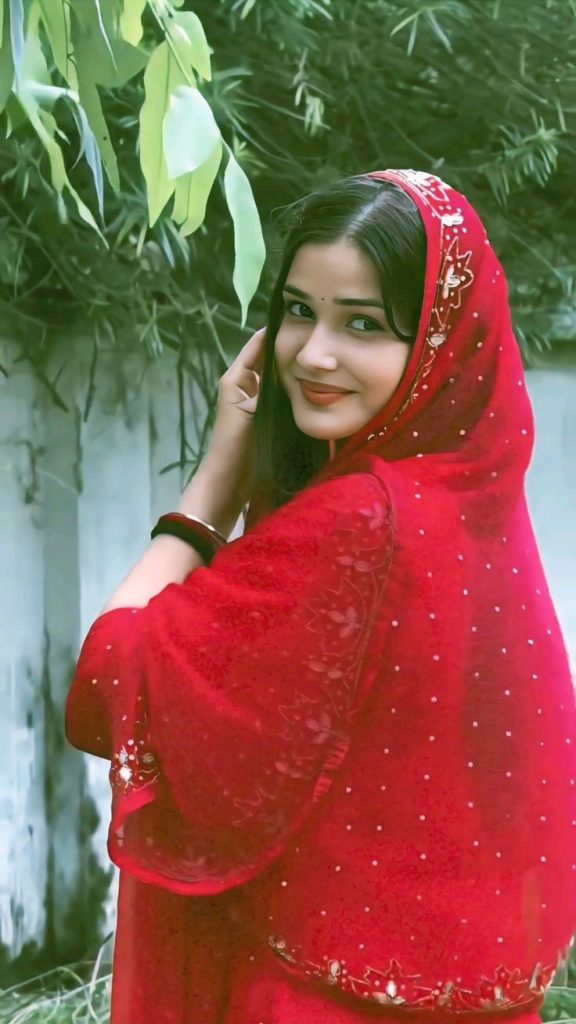 simple girls dp, simple girl dp for instagram, natural girls dp, cute simple girls dp, simple dp for girls, girls dp instagram, simple profile picture girls, simple girl photos, simple girls images, simple girls wallpapers