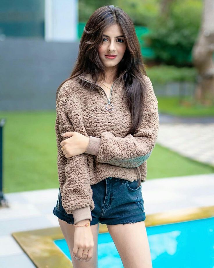 real girls dp, real girl photos dp, natural girls dp, real girls profile picture, real girl dp pic, simple girls dp, stylish real girls dp, real girls images, real girls wallpapers, real dp for girls