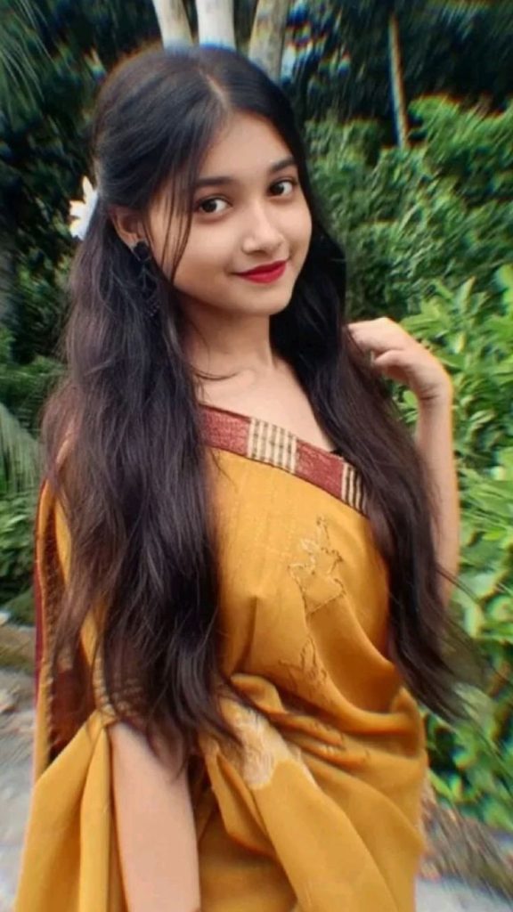 real girls dp, real girl photos dp, natural girls dp, real girls profile picture, real girl dp pic, simple girls dp, stylish real girls dp, real girls images, real girls wallpapers, real dp for girls