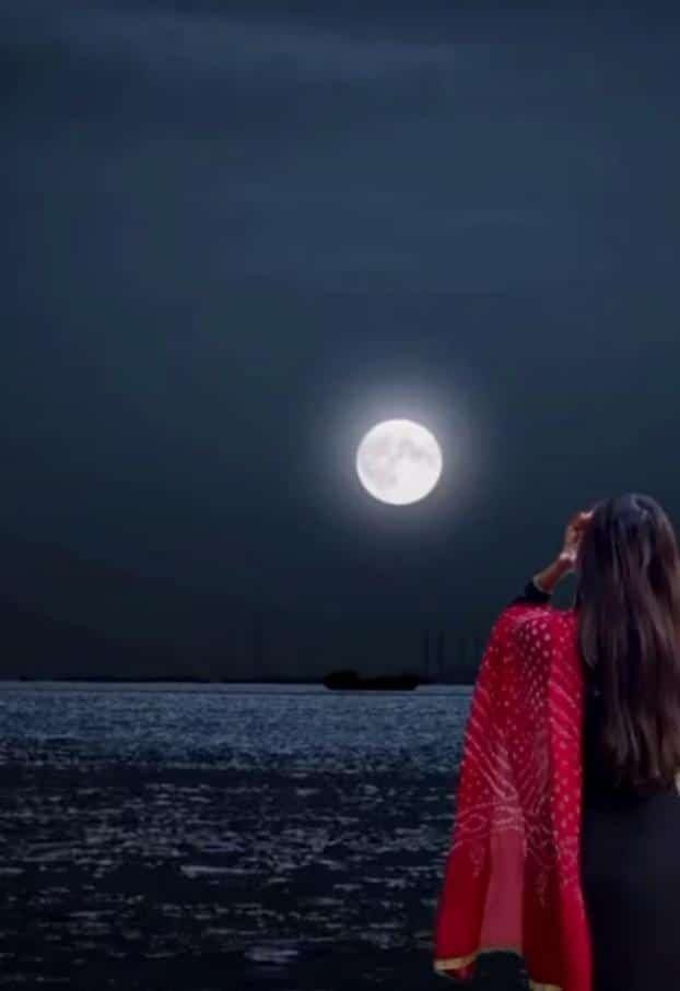 sad dp girls, sad girl dp images, emotional girl dp, sad girls profile picture, alone girl dp, broken heart girl dp, sad dp for whatsapp girls, sad dp for instagram girls, lonely girl dp, sad girl wallpapers