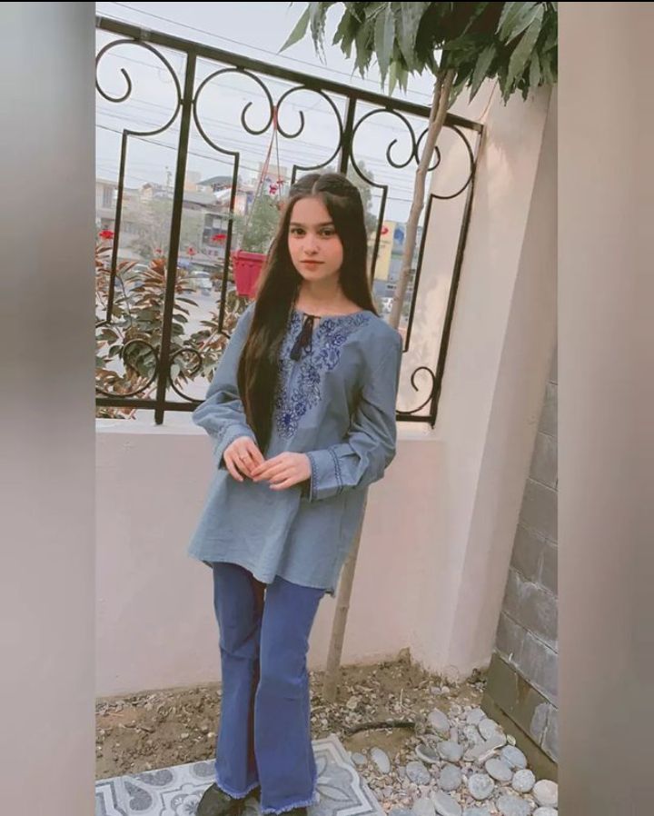 simple girls dp, simple girl dp pic, natural girl dp, cute simple dp girls, girls dp images, girls dp photos, simple profile picture girl, simple dp wallpapers, whatsapp dp girls simple, instagram dp girls simple