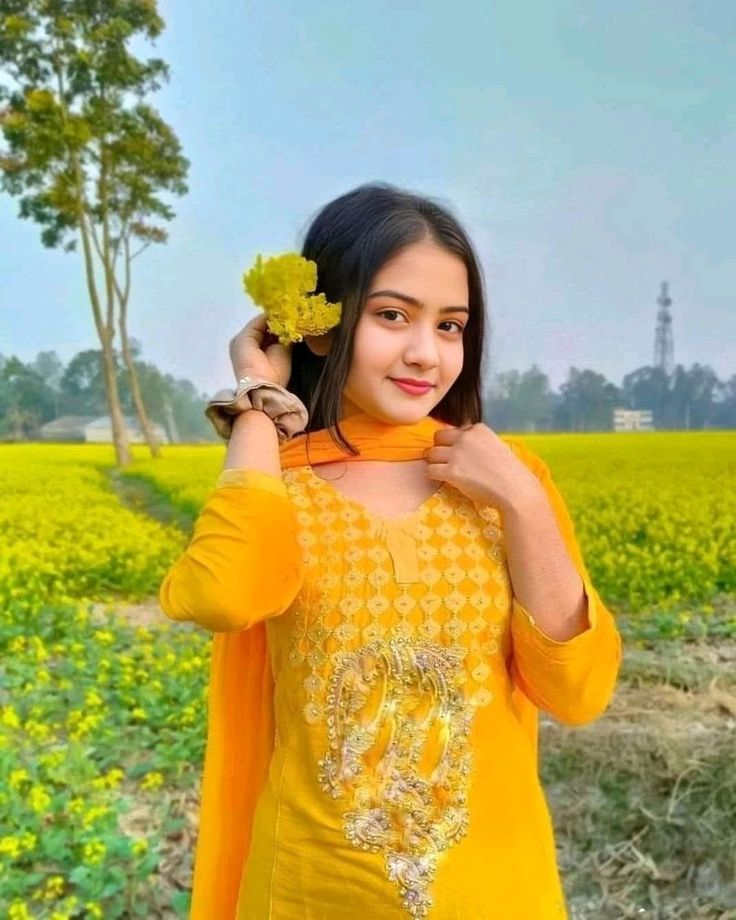 simple girls dp, simple girl dp for instagram, natural girls dp, cute simple girls dp, simple dp for girls, girls dp instagram, simple profile picture girls, simple girl photos, simple girls images, simple girls wallpapers