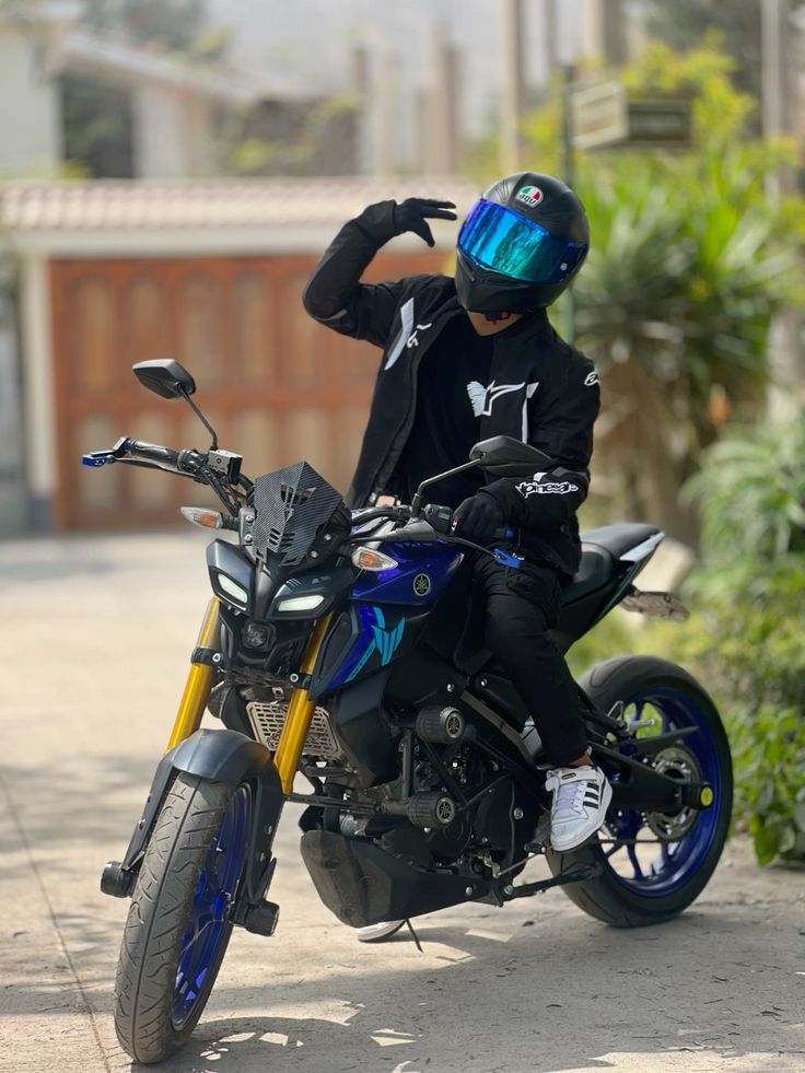 boys with bike dp, bike dp for boys, bike dp pics, boys bike photos, stylish bike dp, attitude bike dp, bike profile picture boys, bike images dp, boys dp with bike, bike wallpapers dp