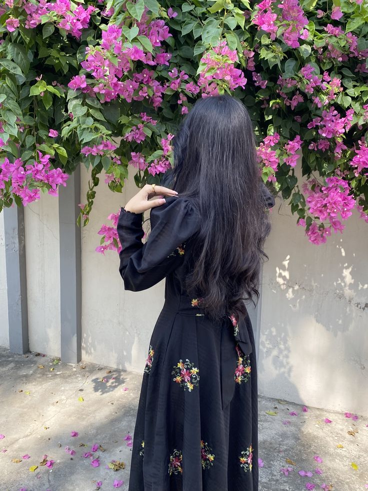 stylish girls dp, girls dp images, stylish girl pic, trendy girls dp, girls dp photos, stylish profile picture for girls, hd girls dp, girls wallpapers, instagram girls dp, cute stylish girls dp