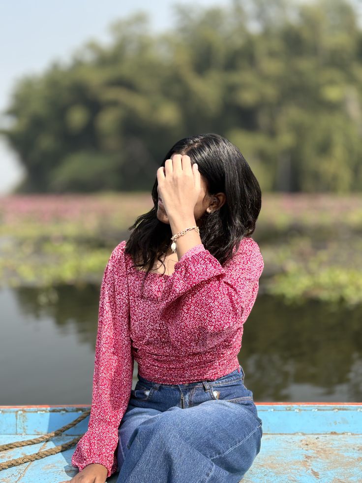 stylish girls dp, girls dp images, stylish girl pic, trendy girls dp, girls dp photos, stylish profile picture for girls, hd girls dp, girls wallpapers, instagram girls dp, cute stylish girls dp