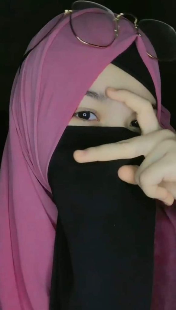 Hijab Girl Dp Pic Images Photos Pics Pictures Wallpapers hijab girl dp, hijab dp, hijab girl dp hd, hijab dp for whatsapp, hijab dp for instagram, hijab profile picture, hijab girl images, hijab girl photo, muslim girl dp, stylish hijab dp