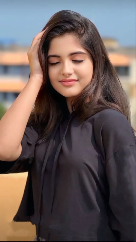 whatsapp dp for girls, girls whatsapp dp, girl dp images, whatsapp profile picture girl, cute dp for girls, stylish dp for girls, girl dp photos, beautiful girl dp, hd whatsapp dp girl, girls profile pictures